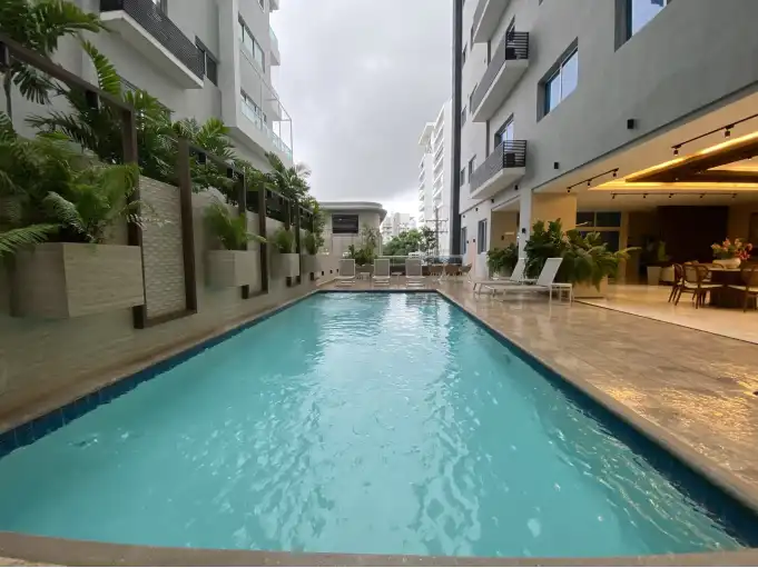 Apartamento en alquiler con linea blanca Naco Santo Domingo