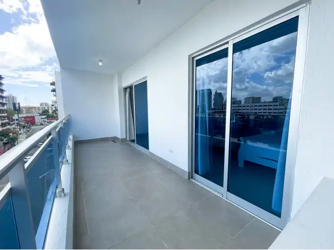 Para inversionistas apartamento a estrenar en venta en Ensanche Naco Distrito Nacional Torre moderna y disponible para ARBNB