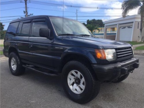 1995 MITSUBISHI MONTERO 4X4