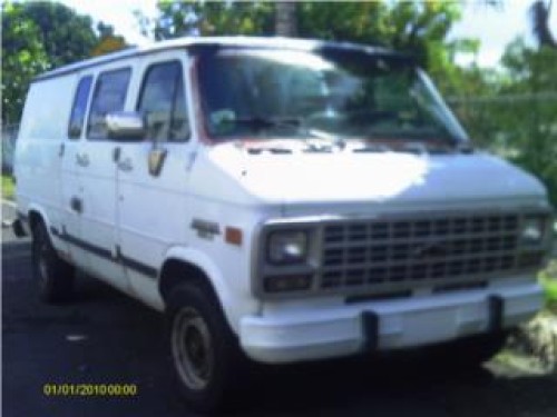 1996 CHEVY VAN 300