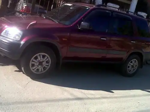 2 crv 00 y toyota starlet 2001