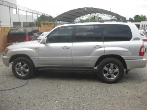 2001 Toyota Land Cruiser