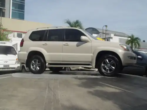 2003 Lexus GX 470