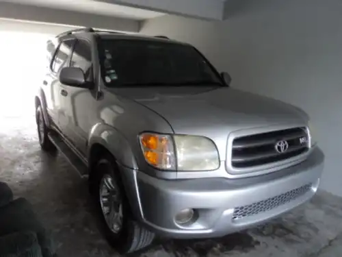 2003 Toyota Sequoia