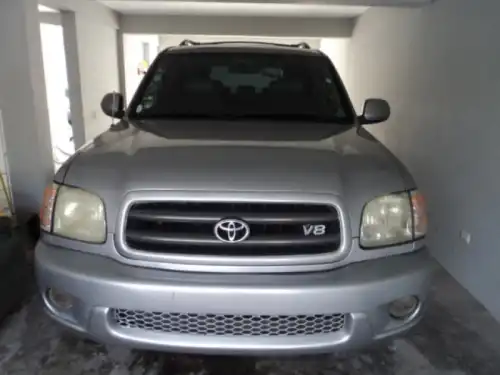2003 Toyota Sequoia