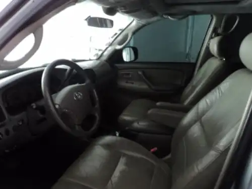 2003 Toyota Sequoia