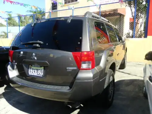 2004 Mitsubishi Endeavor