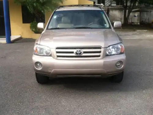 2004 Toyota Highlander