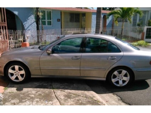 2004 ,MERCEDES BENZ E500 ,EXCELENTES COND.