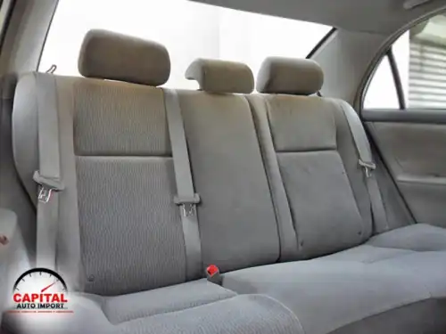 2005 Toyota Corolla LE