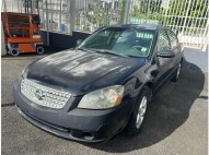 2005 NISSAN ALTIMA SEDAN FAMILIAR