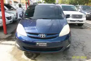 2007 Toyota Sienna XLE