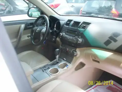 2008 Toyota Highlander sport