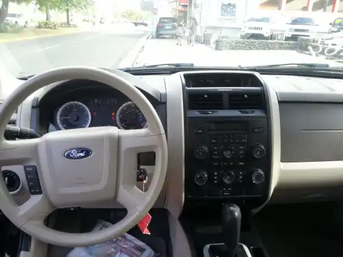 2009 Ford Escape XLS