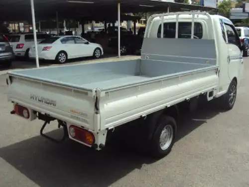 2009 Hyundai H-100