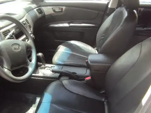 2009 Kia Lotze
