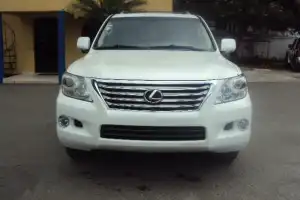 2009 Lexus LX
