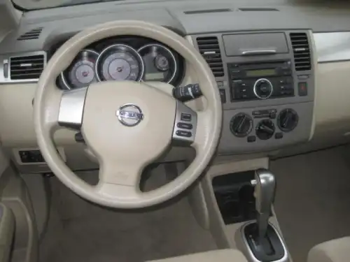 2009 Nissan Versa
