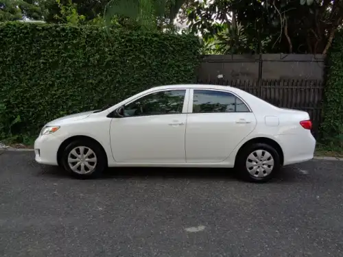 2009 Toyota Corolla LE
