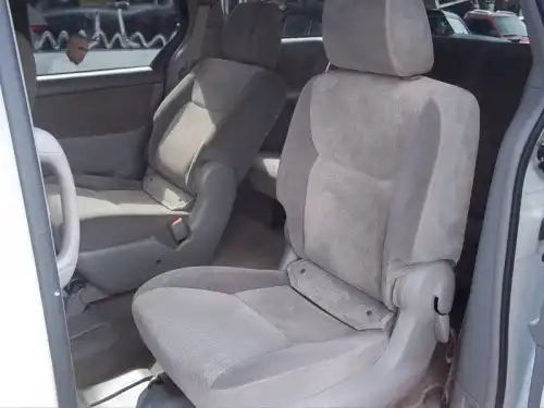 2009 Toyota Sienna LE