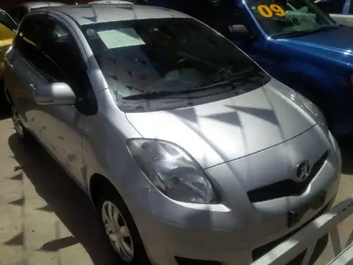 2009 Toyota Vitz