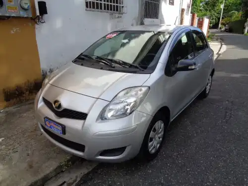 2009 Toyota Vitz