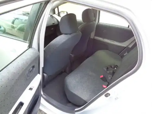 2009 Toyota Vitz