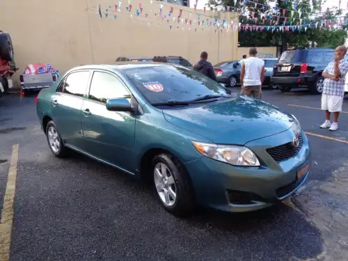 2010 Toyota Corolla LE