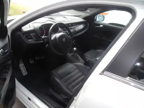 2011 Alfa Romeo Giulietta