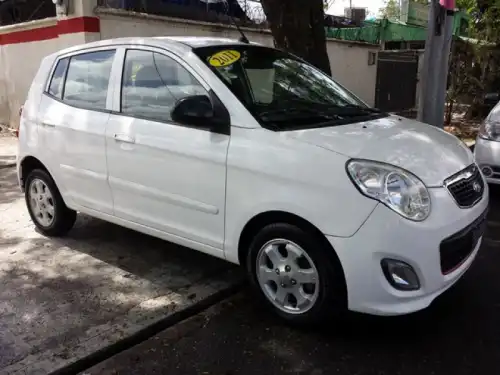2011 Kia Picanto 0