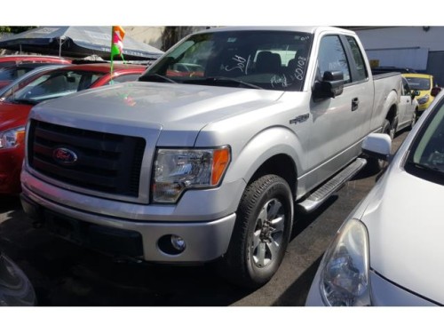 2011 Ford F-150 XLT Cab 12 $16,995