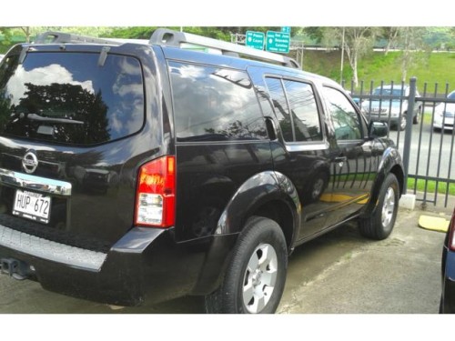 2011 NISSAN PATHFINDER