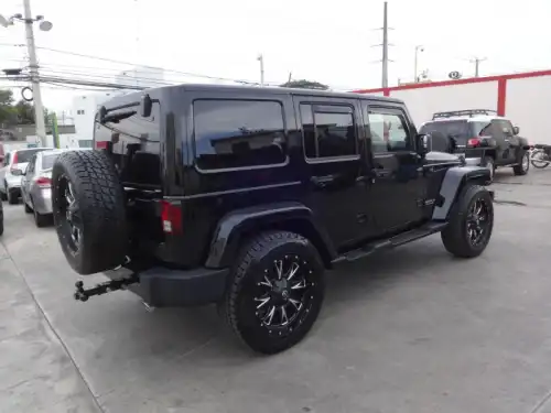 2012 Jeep Wrangler UN LIMITED