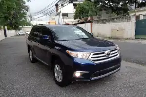 2012 Toyota Highlander SPORT