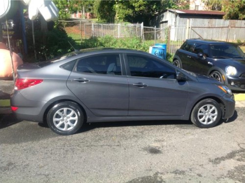 2012 HYUNDAI ACCENT