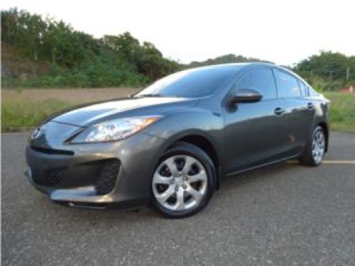 2012 MAZDA 3 INMACULADO