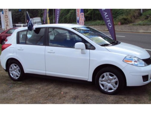 2012 NISSAN VERSA COMO NUEVA