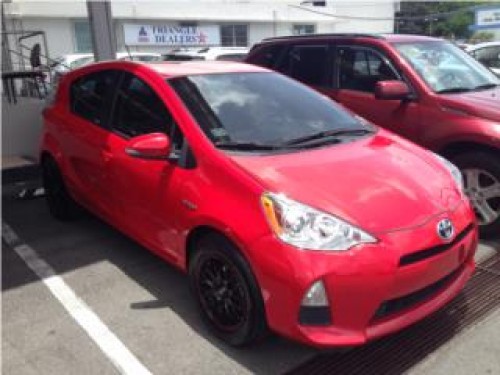 2012 Toyota Prius C, Inmaculado 50MPG