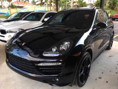 2014 Porsche Cayenne GTS