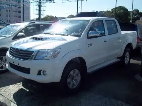 2015 Toyota Hilux LIMITED