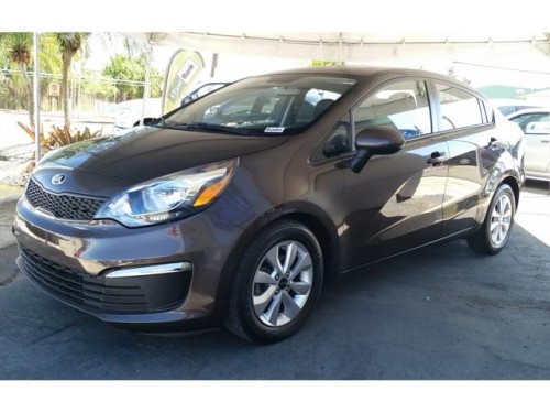 2016 KIA RIO LX desde solo $159 mensual