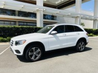 2016 MERCEDES BENZ GLC 300 40MIL MILLAS