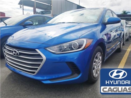 2017 HYUNDAI Elantra SEAzul