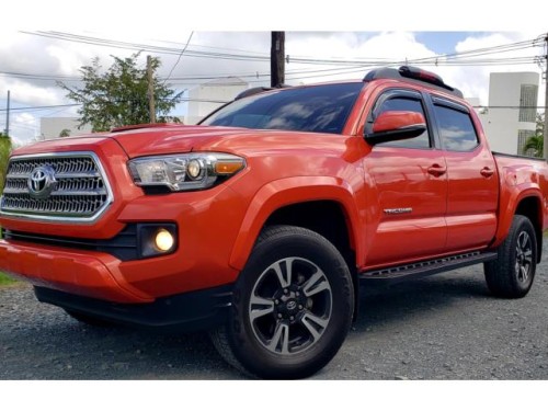 2017 Toyota Tacoma $28,995