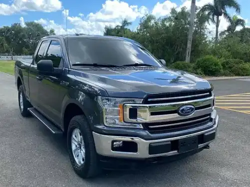 2018 FORD F150 XLTUNICA EN EL PAIS CON ESAS CONDICIONES