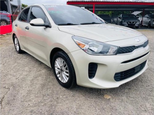 2018 KIA RIO 2018 COMO NUEVO