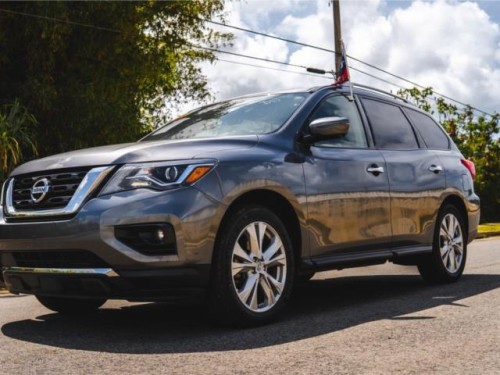 2018 Nissan Pathfinder SL FWD 4D Sport