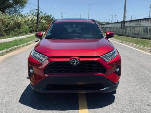 2019 Toyota RAV4 XLE FWD 4D Sport Utility