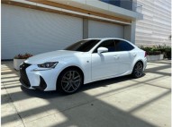 2020 LEXUS IS 300 6K MILLAS