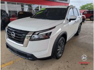 2022 Nissan Pathfinder 18K MILLAS